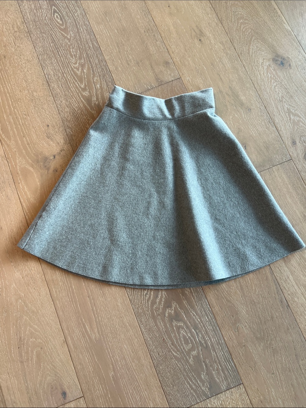 Ann Taylor Gray Circle Skirt